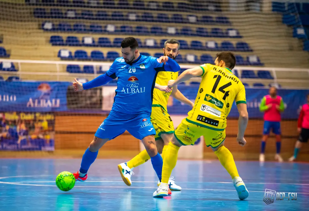 Viña Albali Valdepeñas 1-2 Jaén Paraíso Interior

Foto: ACP-FSV