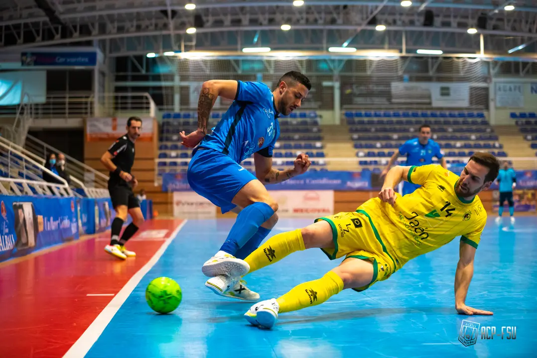 Viña Albali Valdepeñas 1-2 Jaén Paraíso Interior

Foto: ACP-FSV