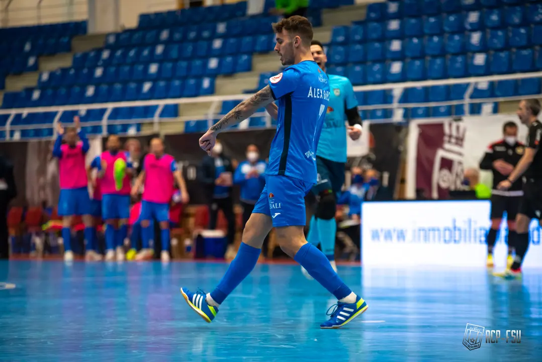 Viña Albali Valdepeñas 1-2 Jaén Paraíso Interior

Foto: ACP-FSV