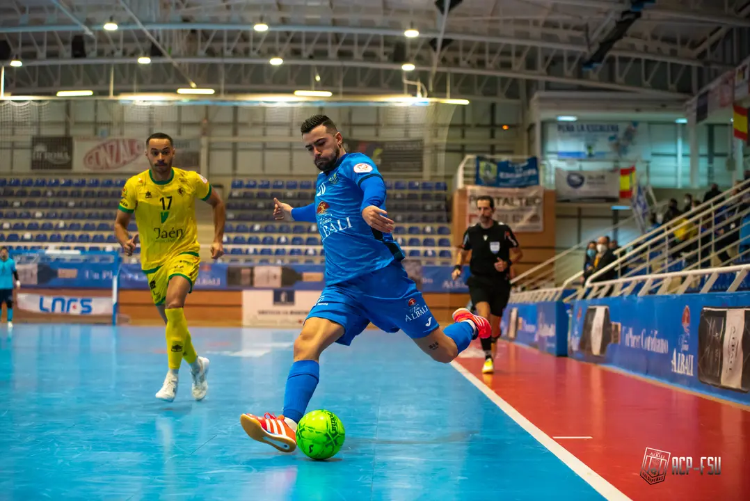 Viña Albali Valdepeñas 1-2 Jaén Paraíso Interior

Foto: ACP-FSV