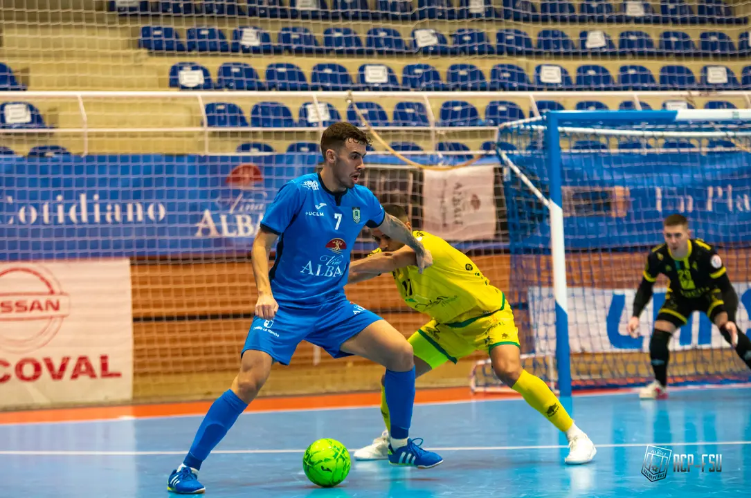 Viña Albali Valdepeñas 1-2 Jaén Paraíso Interior

Foto: ACP-FSV