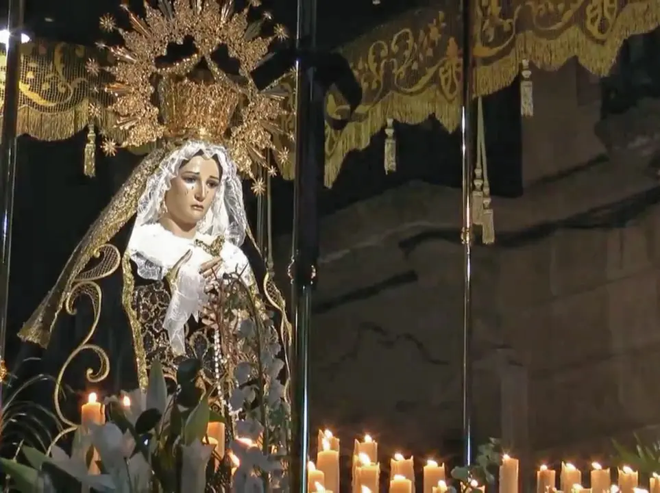 Fotografías de Semana Santa de la Hermandad de la Soledad