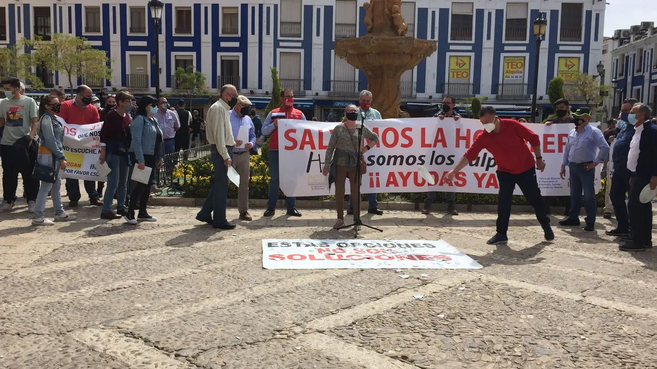 Manifestación de la hostelería en Valdepeñas