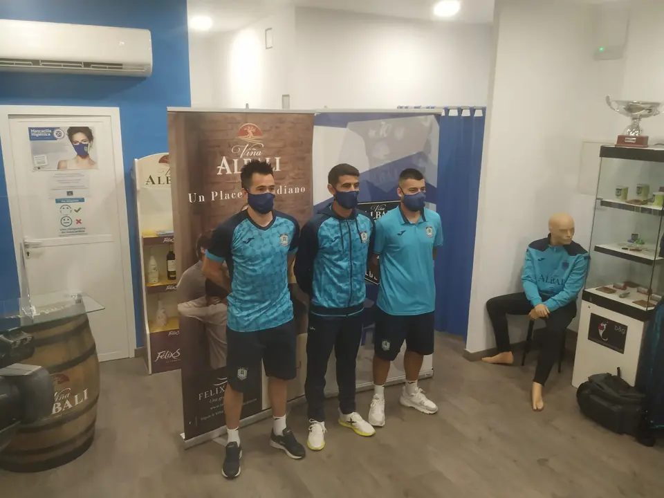 Presentación de las equipaciones del Viña Albali Valdepeñas de la temporada 2021-22