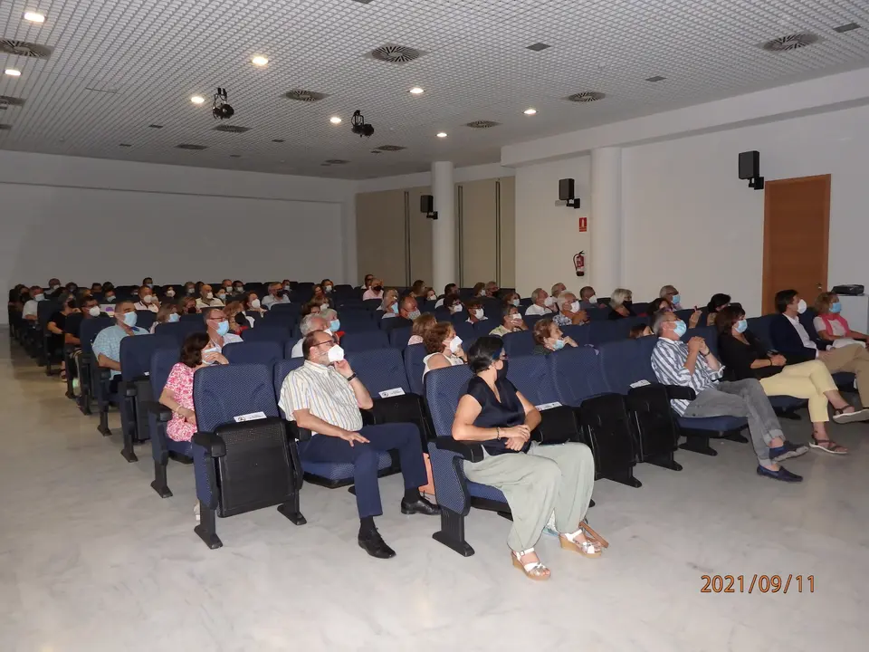 Acto del Valdepeñero Ausente