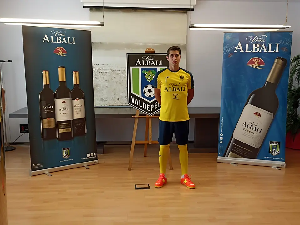 Camiseta de entrenamiento de los porteros del Viña Albali Valdepeñas 2022-2023