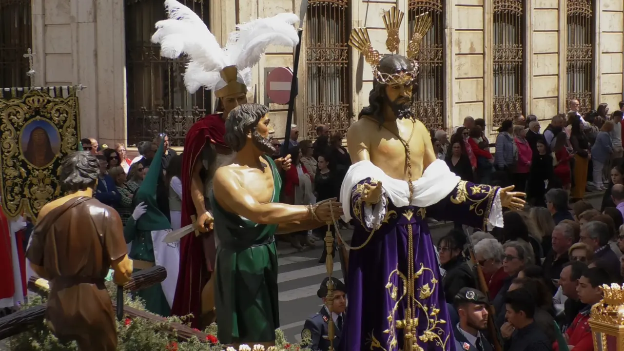 WhatsApp Image 2025-04-18 at 13.58.21 (4)