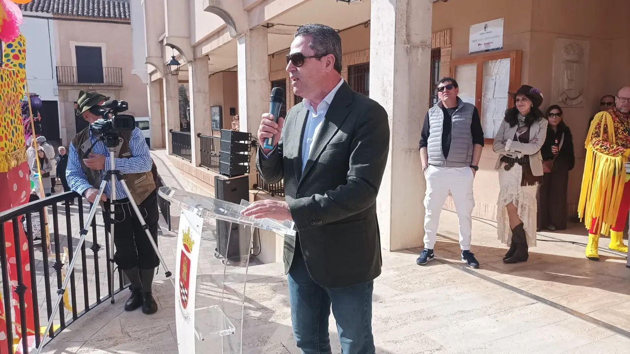 Carrozas y comparsas Carnaval 2026 Santa Cruz de Mudela (2)