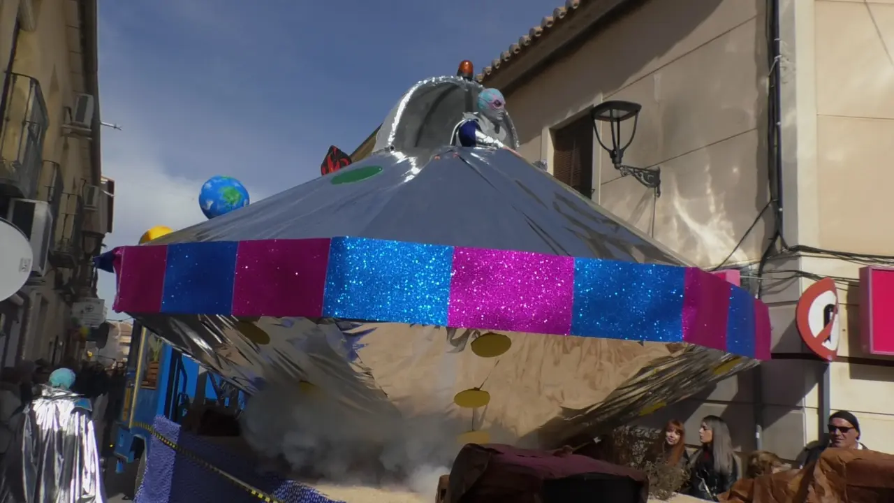 Carrozas y comparsas Carnaval 2026 Santa Cruz de Mudela (14)