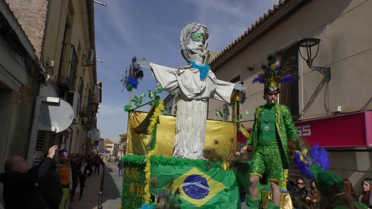 Carrozas y comparsas Carnaval 2026 Santa Cruz de Mudela (17)