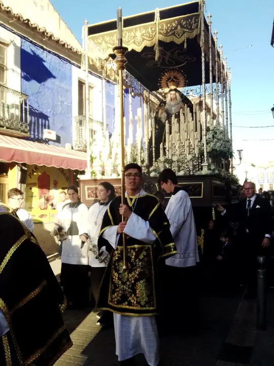 Procesi&oacute;n S&aacute;bado Santo Hermandad de la Soledad Semana Santa de Valdepe&ntilde;as (4)