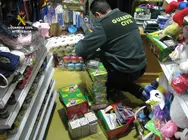 Guardia Civil control de pirotecnia