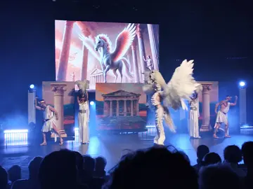 GALA DRAG VALDEPE&Ntilde;AS (2)