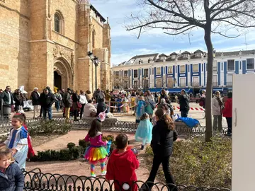 Concurso de m&aacute;scaras3