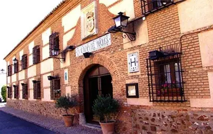 Hospeder&iacute;a Almazara del Marqu&eacute;s
