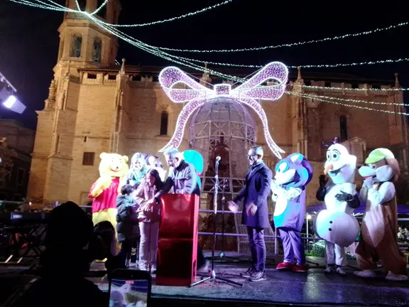 WhatsApp Image 2025-11-27 at 18.51.03