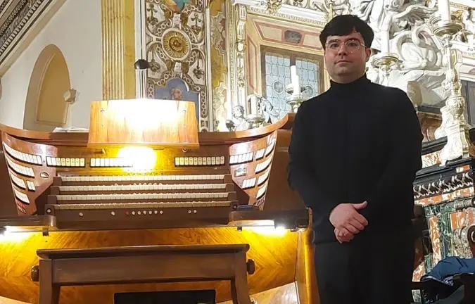 Organista Jes&uacute;s Ruiz