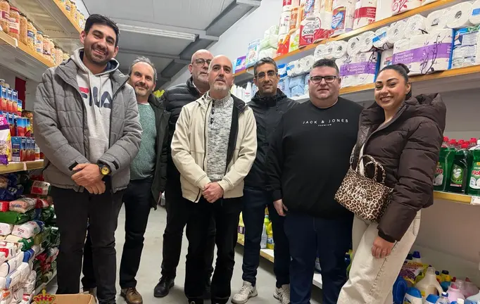 Miembros de la Hermandad y de la Parroquia