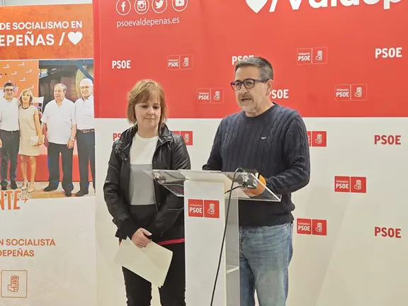 Adri&aacute;n Garc&iacute;a y Nuria Serrano