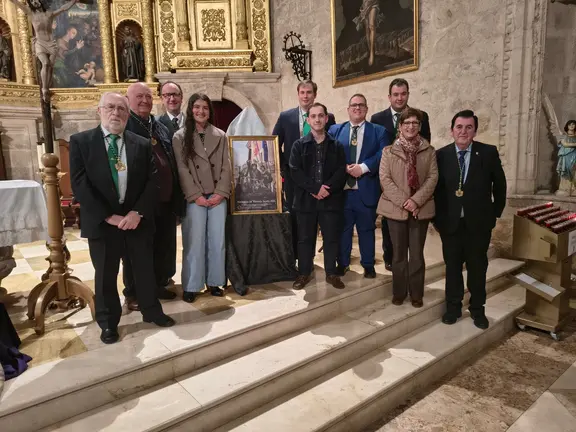 El Hermano Mayor y directivos de la cofrad&iacute;a