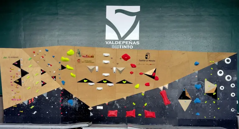 ROCODROMO VALDEPE&Ntilde;AS