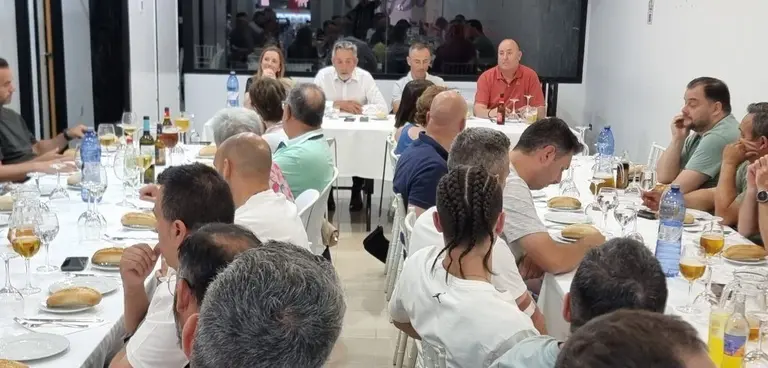Encuentro entre el Ayuntamiento y los clubes deportivos
