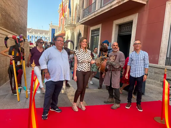 Inauguraci&oacute;n del mercado