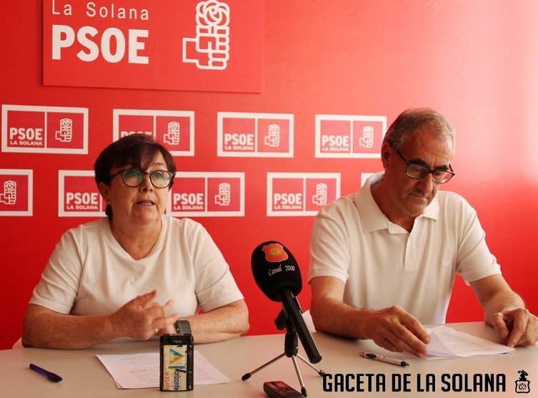 Blasa Delgado y Toribio Arias anunciaron los próximos encuentros abiertos organizados por el PSOE solanero