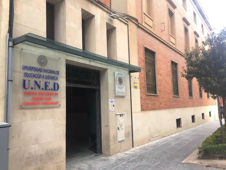 UNED Valdepeñas