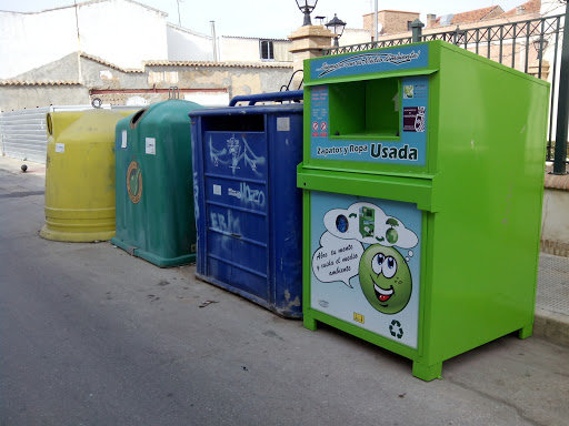 Contenedores de reciclaje en Valdepeñas