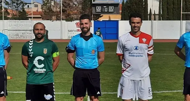 CD Valdepeñas 1-3 UD Carrión