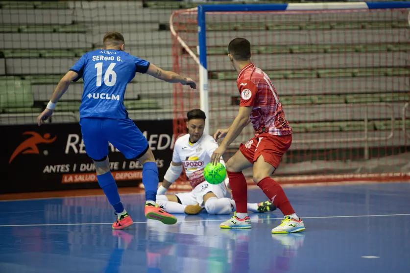 Sergio González en un mano a mano frente a Juanjo en ElPozo Murcia 4-3 Viña Albali Valdepeñas

Foto: Pascu Méndez