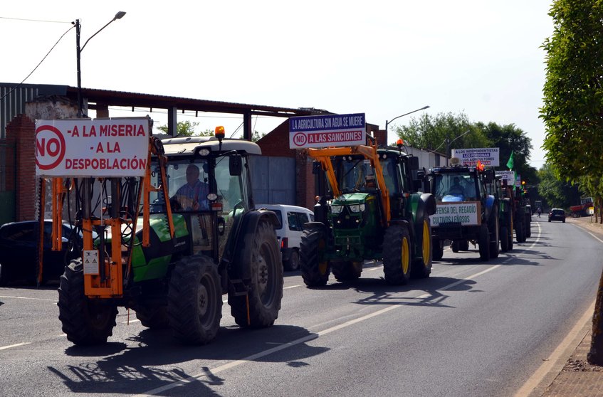 Tractorada en Villarrubia