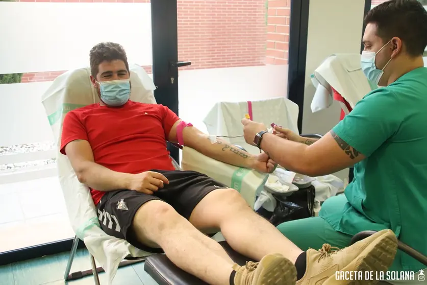 Los jóvenes son cada vez más mayoritarios en donación de sangre