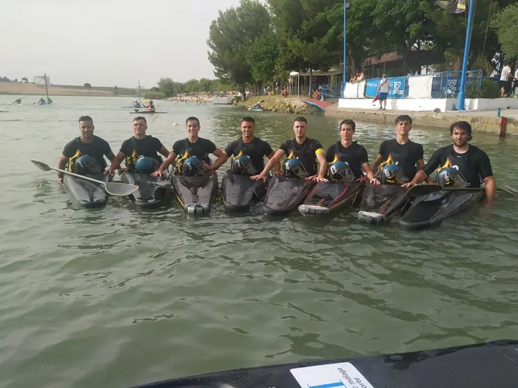 kayak polo jugadores