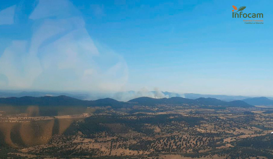 Incendio forestal en Almadén