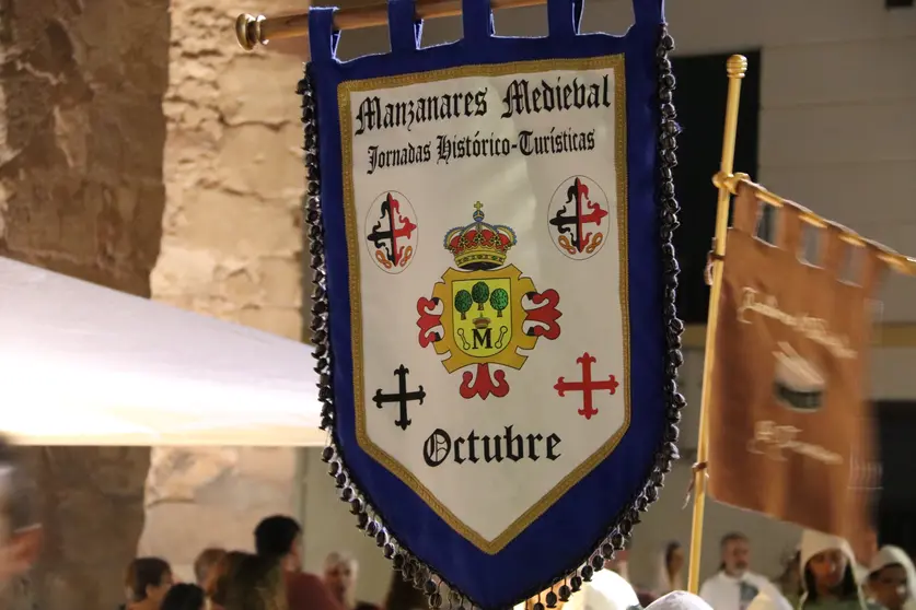 viernes_noche_manzanares_medieval_2019_11