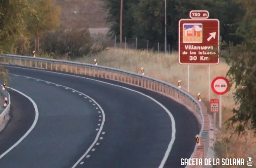 La carretera que une La Solana con Infantes será remozada por completo en las próximas semanas