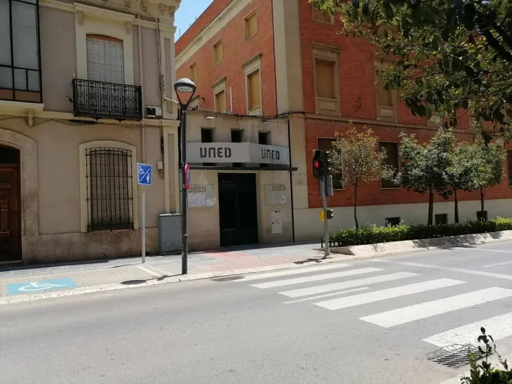 UNED