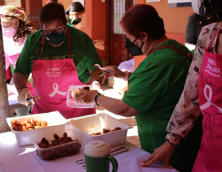 Migas solidarias de la AECC de La Solana