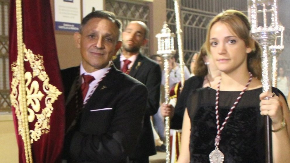 Leticia Marqués junto a su padre Juan Pedro Marqués Clemente y, tras ellos, su hermano, Juan Pedro Marqués Gracia