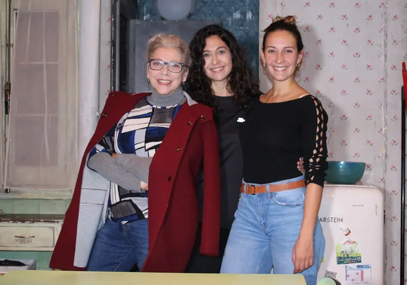 Kiti Manver, Inés Sánchez y Marta Velilla atendieron a la prensa antes de la representación          

Foto: GACETA