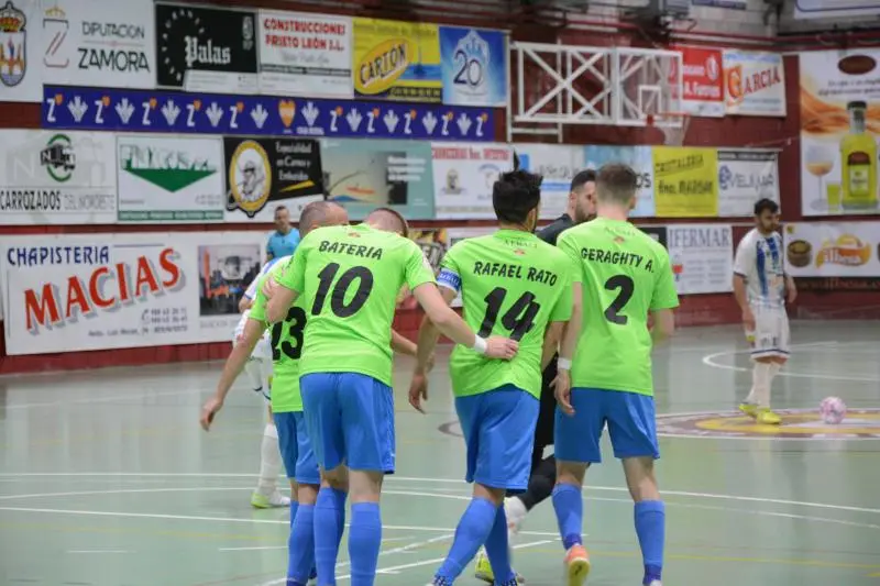 Atlético Benavente 1-4 Viña Albali Valdepeñas