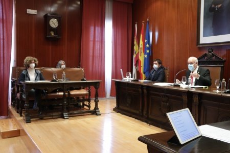 Pleno en el Ayuntamiento de Manzanares