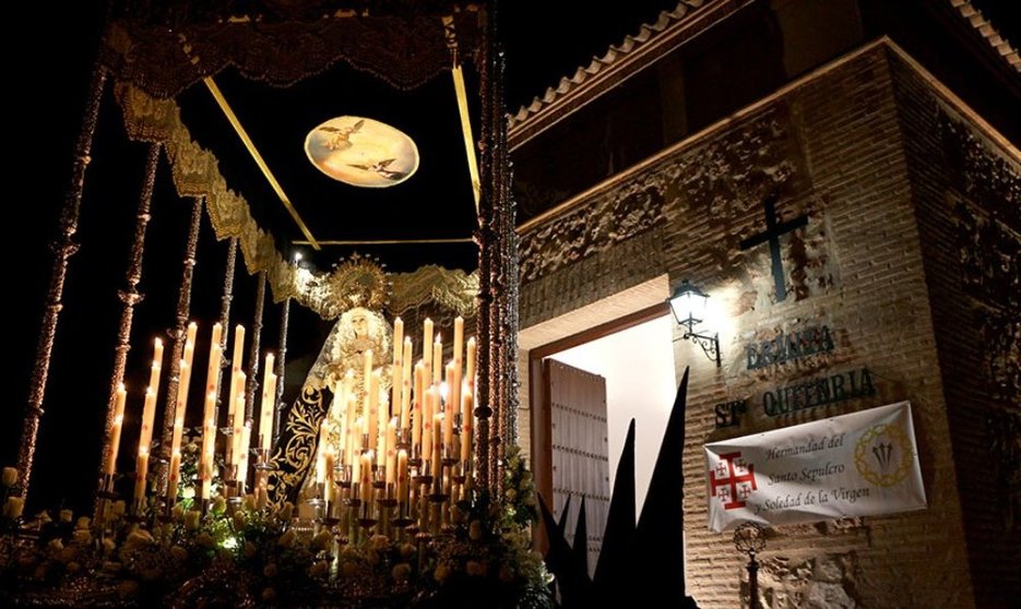 La Virgen de la Soledad saliendo de la Ermita de Santa Quiteria