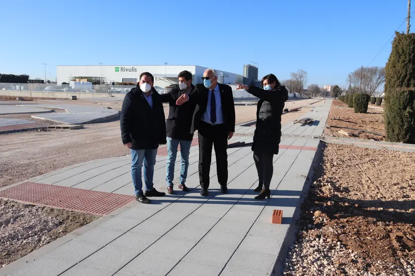 Julián Nieva visita las obras del Sector 5