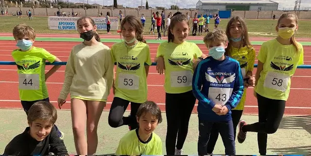 Atletas del Valdepeñas Athletics Club Sistemas Valcom