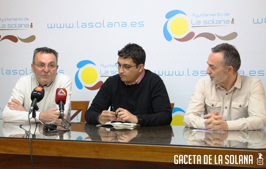 Ángel Sancho, Eulalio Díaz-Cano y Aurelio Maroto durante la presentación de la nueva edición de los premios 'Galanes'