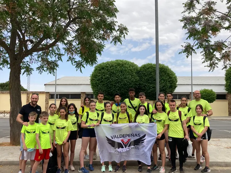 Atletas del Sistemas Valcom - Valdepeñas Athletics Club en Ciudad Real