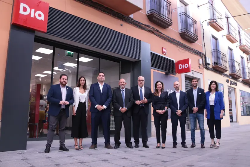 Dia abre nueva tienda en la calle Empedrada de Manzanares